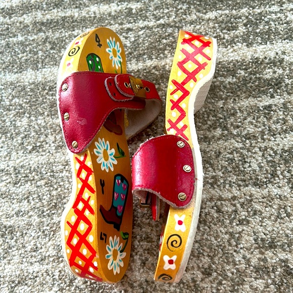VTG Dr Scholls Hand Painted Floral Western Cowboy Boot EUC Wood Sandals Clogs 8 - Picture 7 of 16